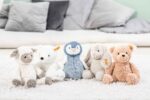 Steiff Hoppie Hase 18 cm hellgrau, Plüschtier Hase mit Schlappohren, Soft Cuddly Friends, flauschiges Stofftieruscheln – Bild 6
