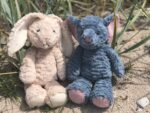 Mollis Hase Kuscheltier Baby (36cm groß) – Weiches Stofftier für Kinder & Babys – helhase – Bild 7